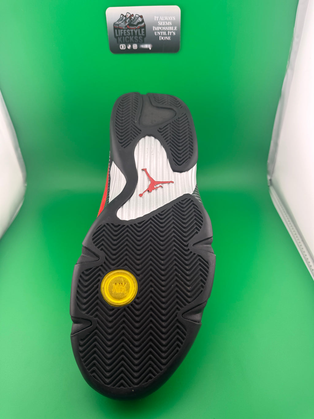 Jordan 14 Ferrari PreOwned Size 11