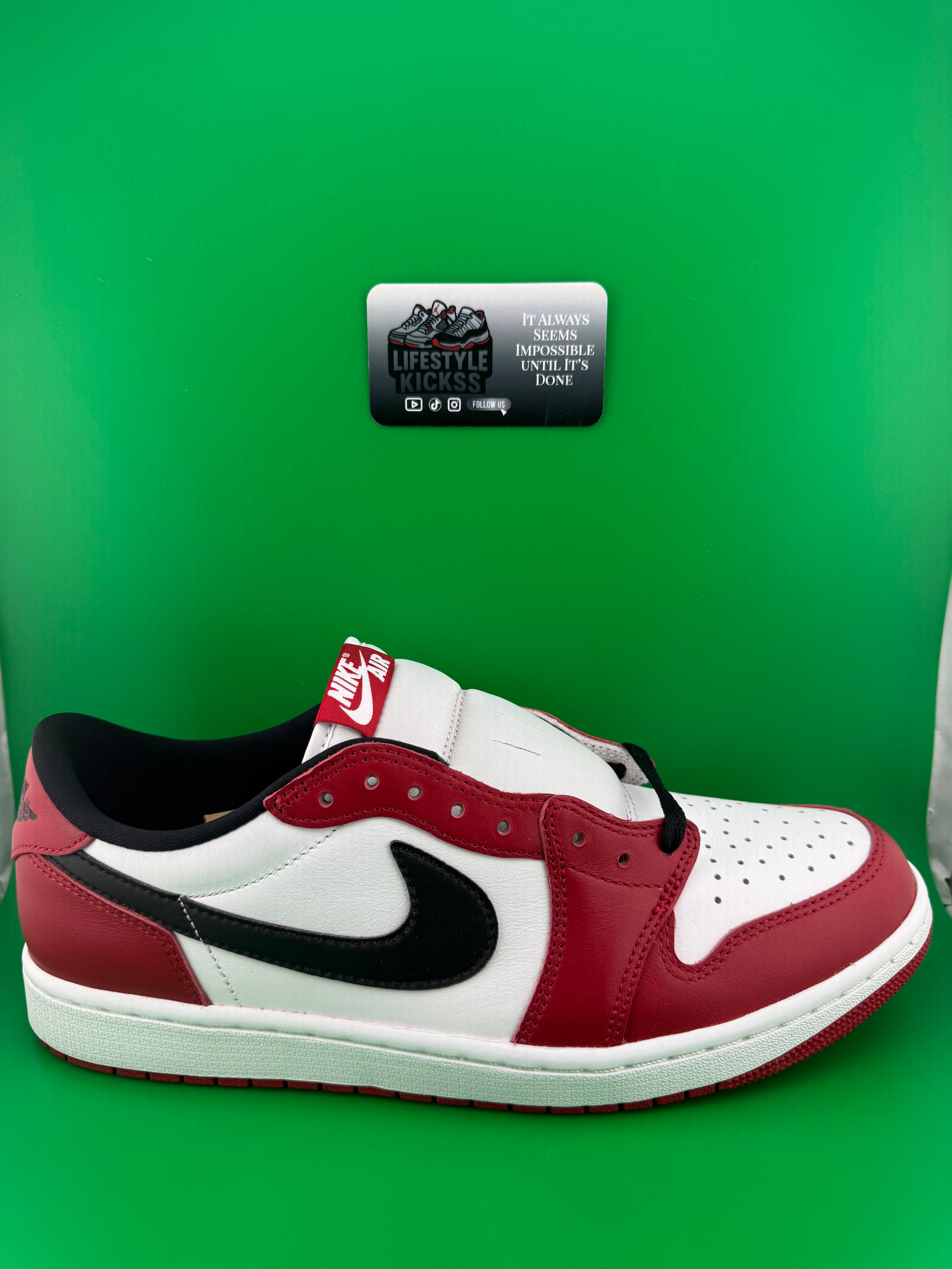 Jordan 1 Chicago Low Size 10.5