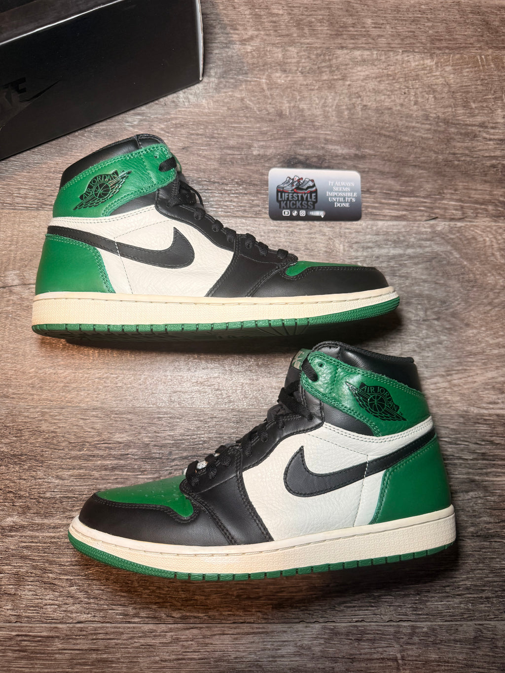 PreOwned Jordan 1 Pine Green Size 10