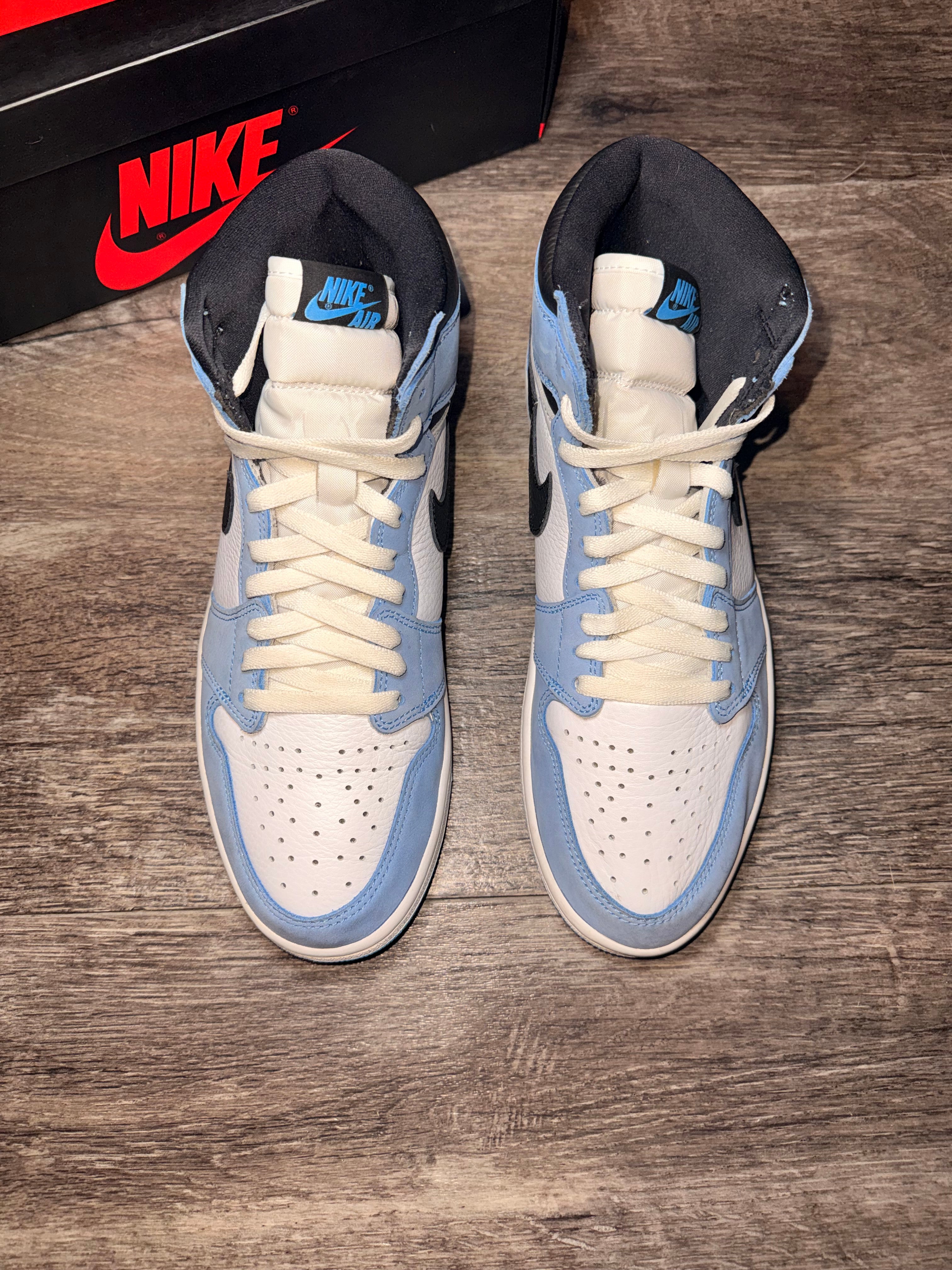 PreOwned Jordan 1 University Blue Size 10.5